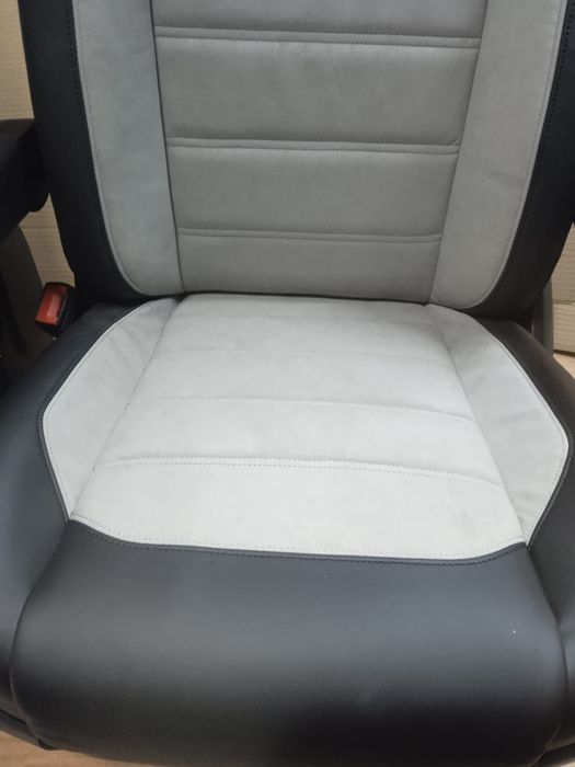 Сидіння VW T6.1 VW T6 MULTIVAN передні з електричним регулюванням