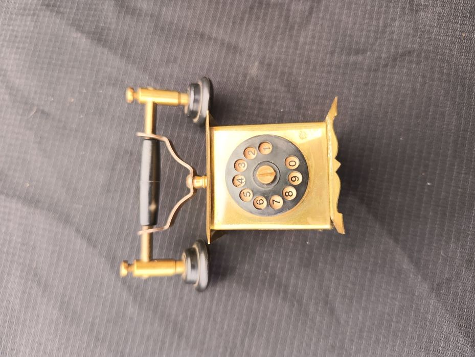 Dekoracja miniaturowy telefon