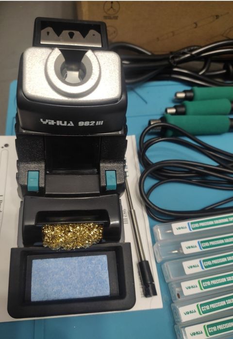 Паяльная станция Yihua 982 v3 3 ручки c245 c210 c115