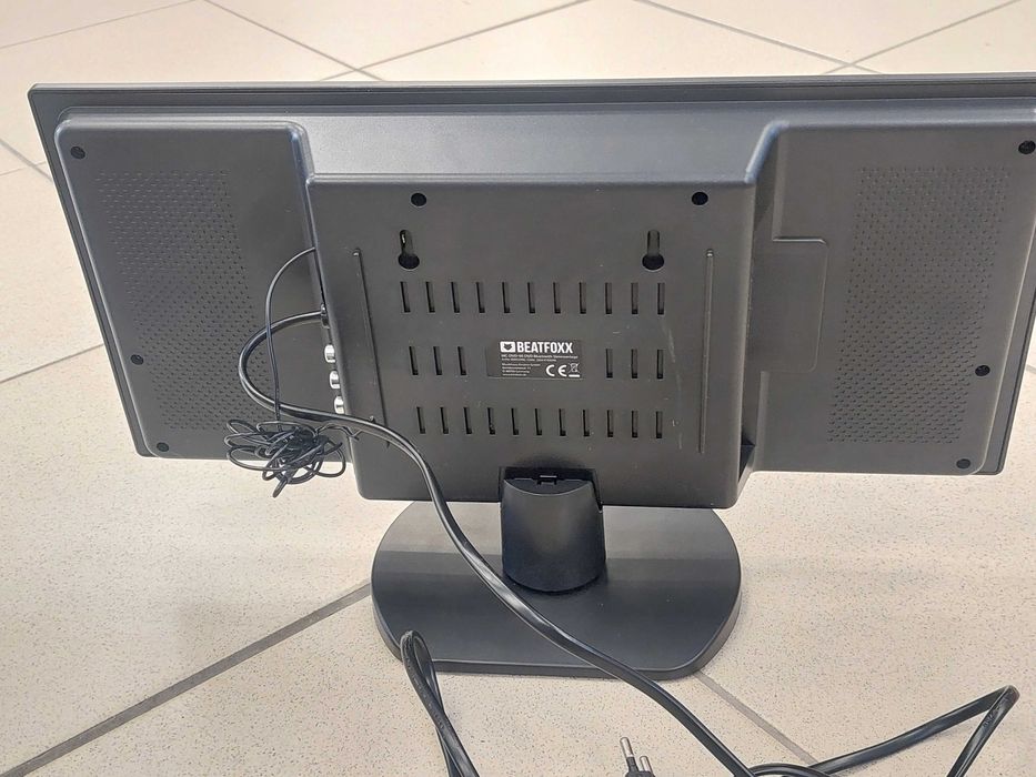 Kompaktowy zestaw stereo z odtwarzaczem DVD MP3 Beatfoxx MC-DVD-90