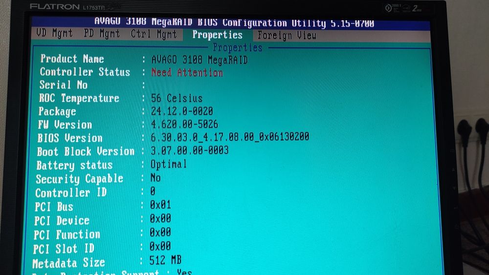 Сервер Supermicro з всіма компонентами для роботи