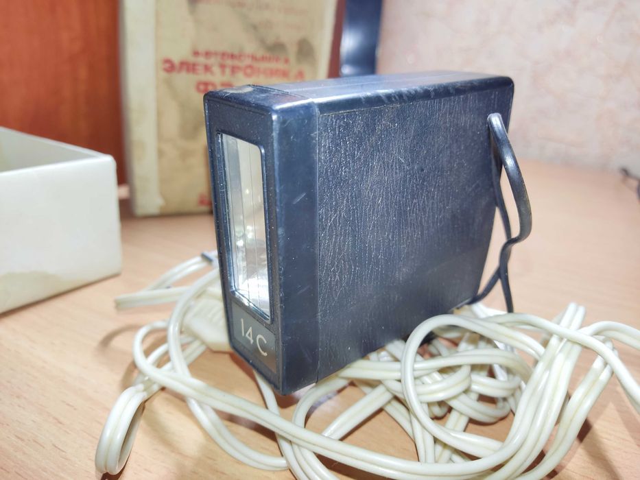 Фото вспышка ФЭ 27 СССР