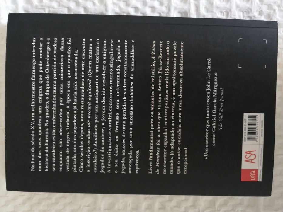 Livro a "Tábua de Flandres"