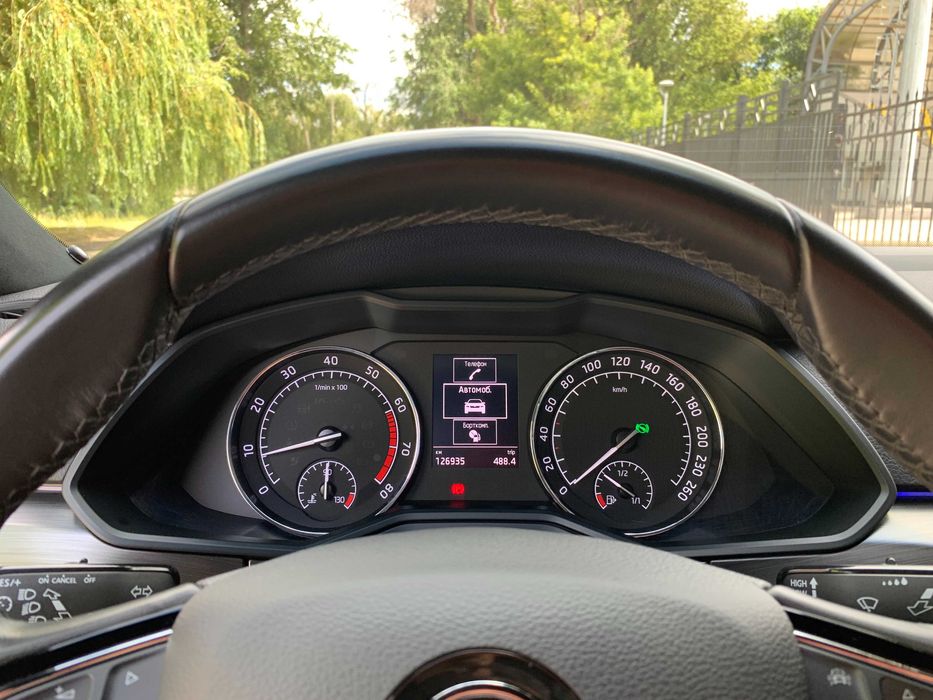 Skoda Superb 2019 VIN TMBAL8NP4KB300177 фото оголошення 17 з 24