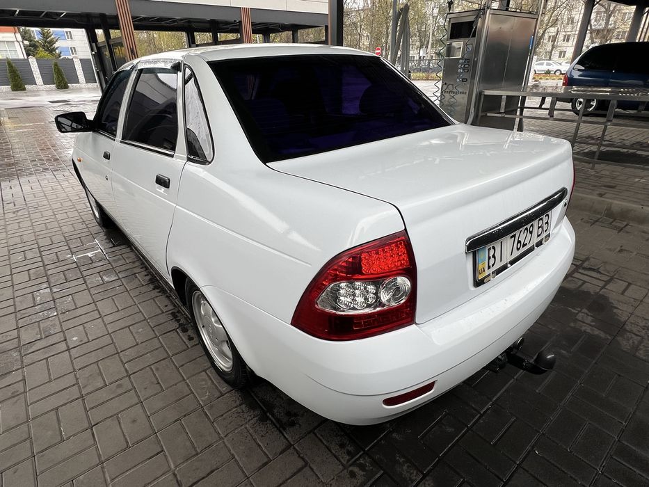 LADA priora Лада Пріора