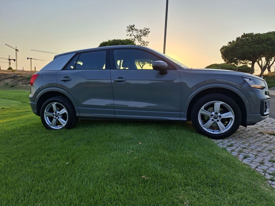 Audi Q2 30 TFSI S-line S tronic