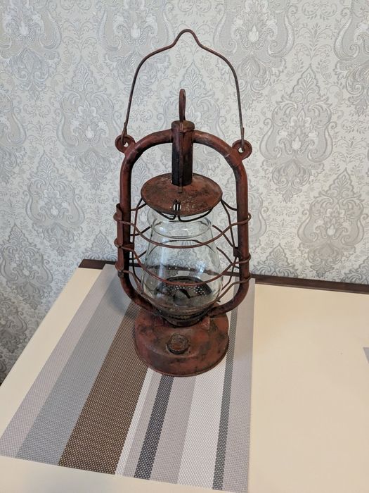 Гасова лампа, лампа Аладіна, летюча миш