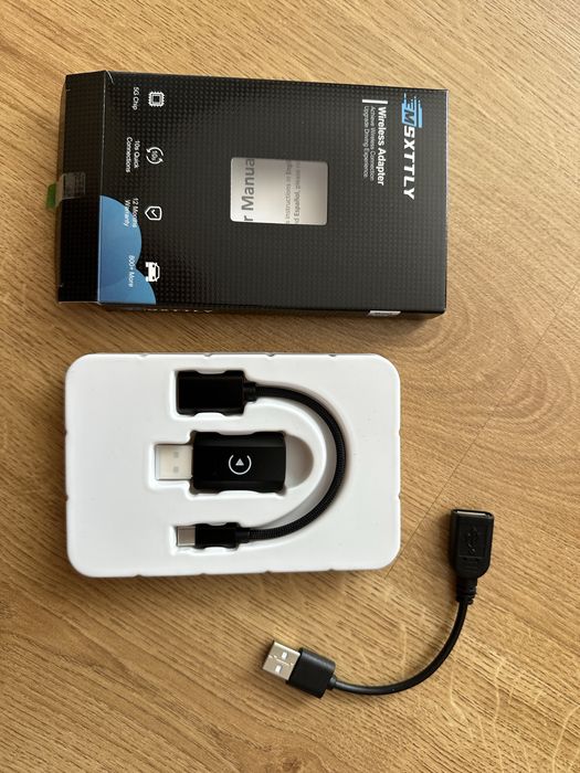 Bezprzewodowy adapter Apple CarPlay MSXTTLY