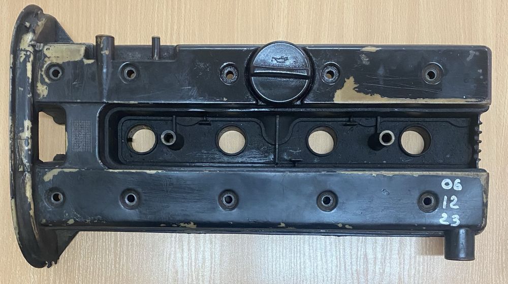 Клапанная крышка GM 90501943 Лачетти 1.8, Эванда 2.0, Такума 2.0