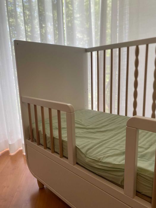 Berço com gaveta branco