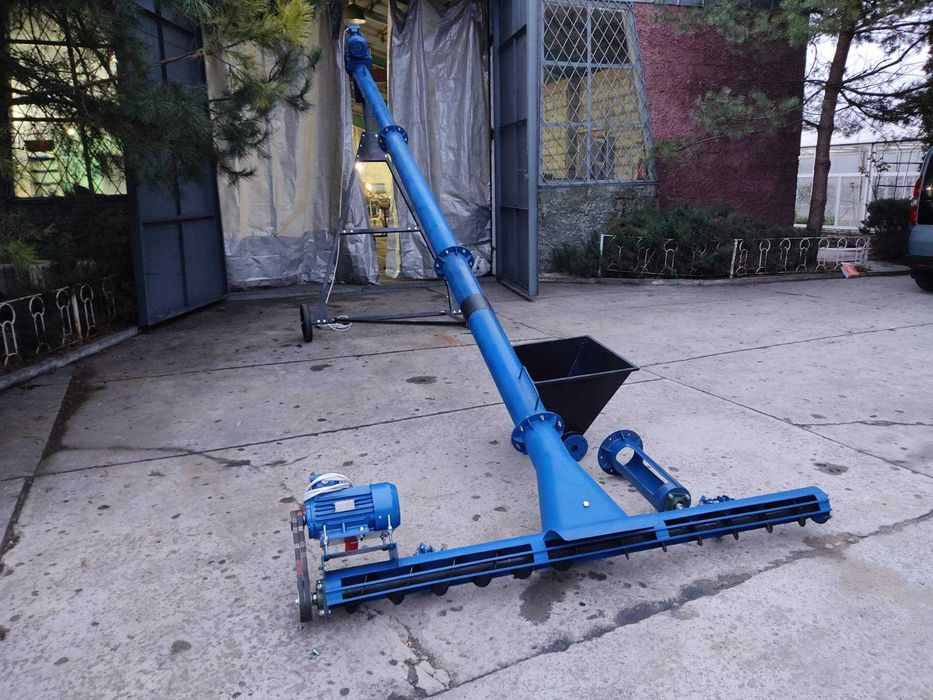 Шнековый погрузчик, транспортер. Конвеєр, підбирач. Шнек 133*6000*380