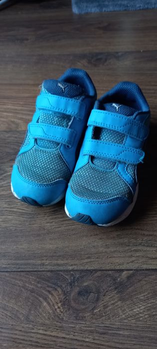 Buty dziecięce Puma roz. 26