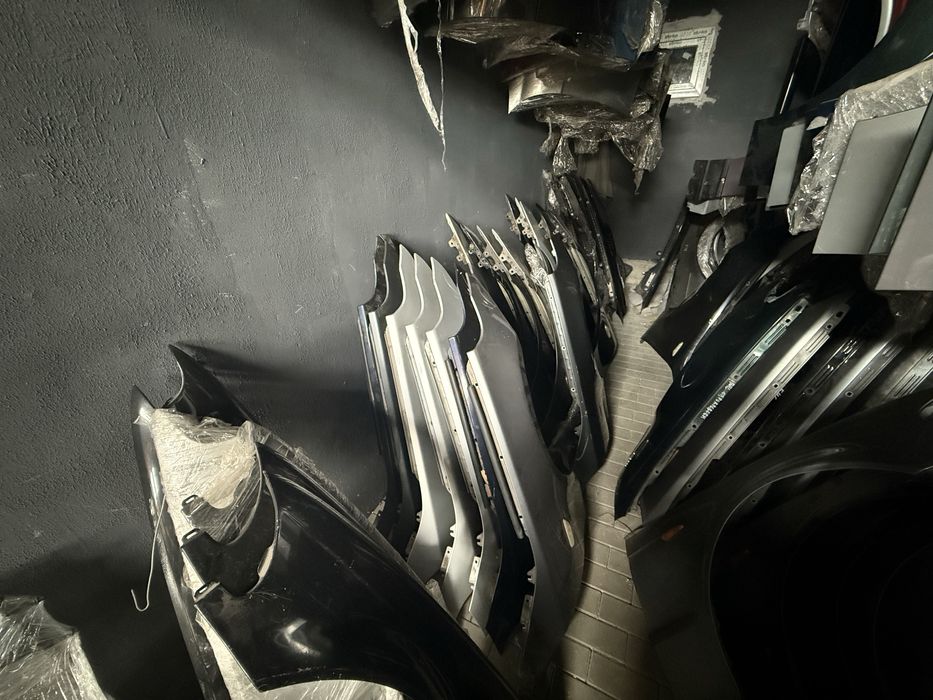 Крило BMW E46 E39 E53 E60 E61 E65 E66 Е70 E83 E87 E90 E91 F10