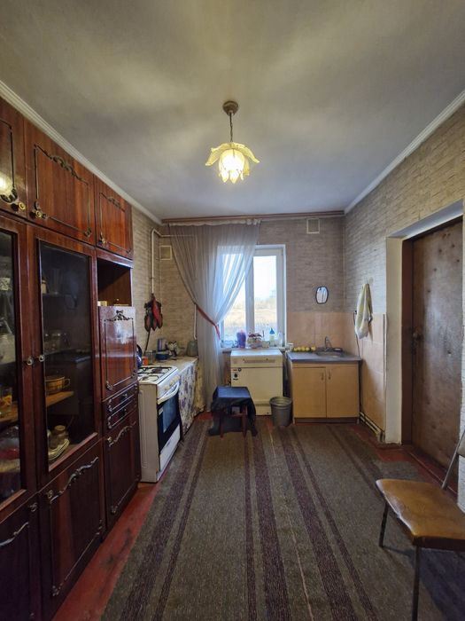 Продаж будинку в с. Дубовець.