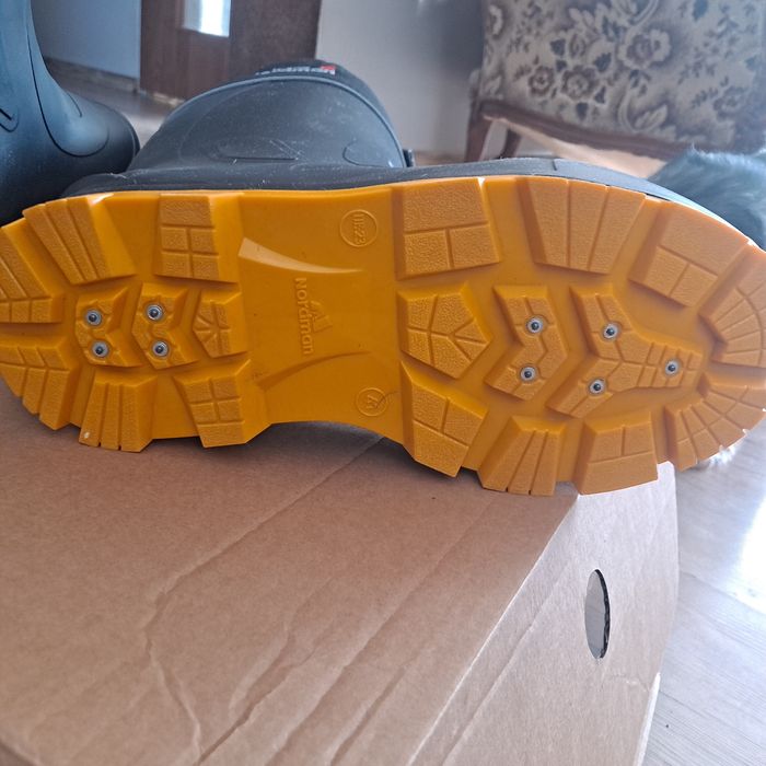 Gumowce Nordman roz 41