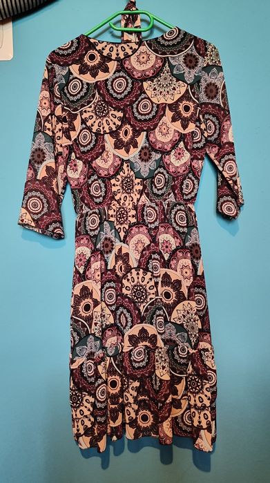 Sukienka brązowa w kwiaty