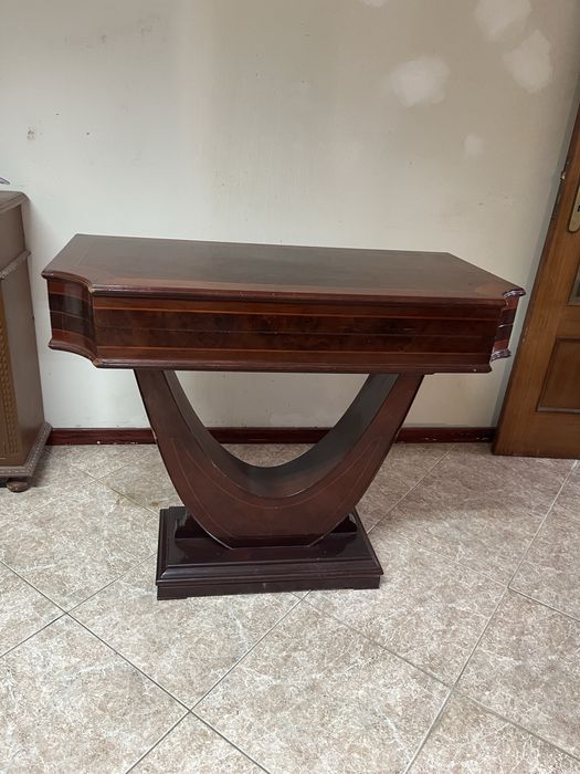 Mesa de jogo  e sala