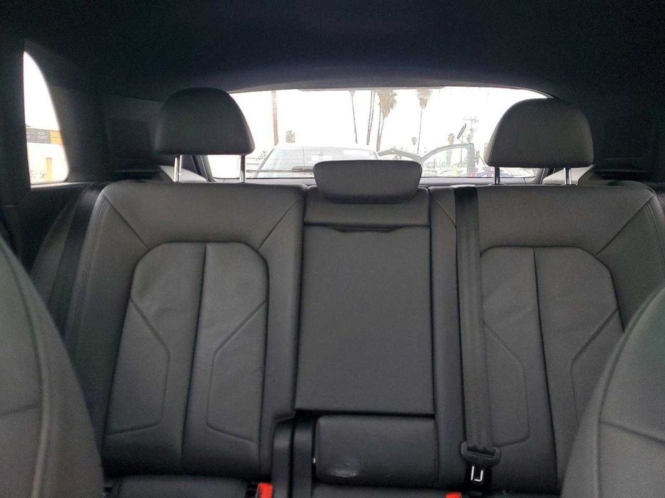 AUDI Q3 Premium Plus 40 2021