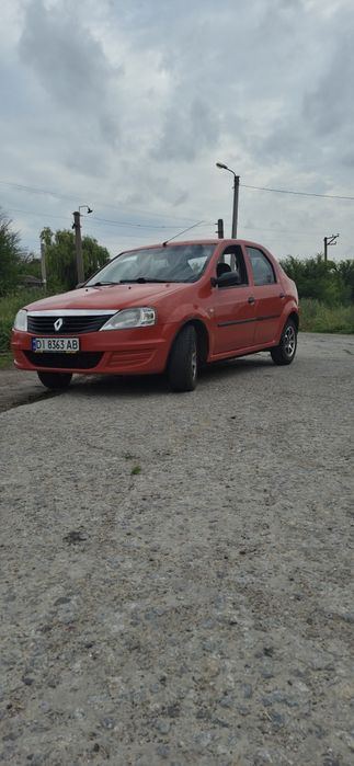 Dacia Logan 2006год 1.4