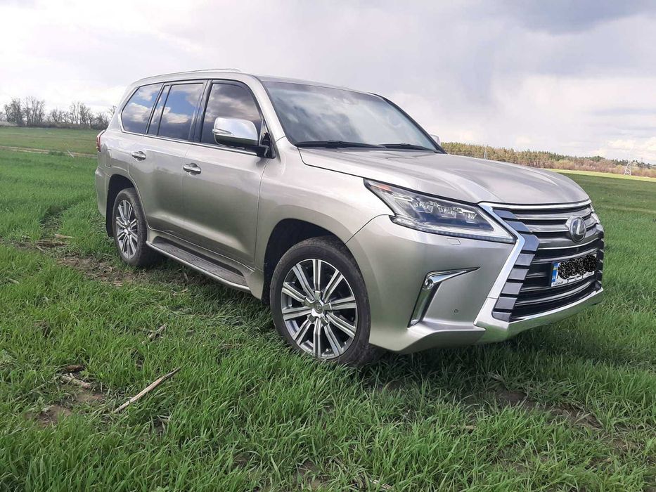 Продам Lexus LX 570