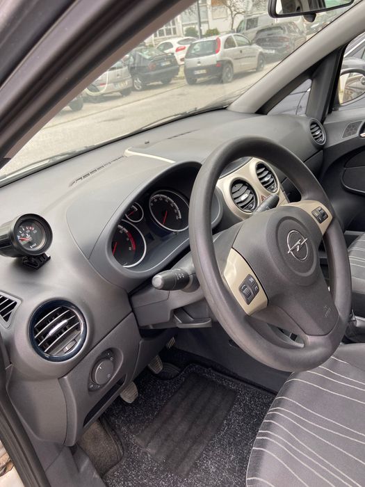 Opel corsa 2008 1.2