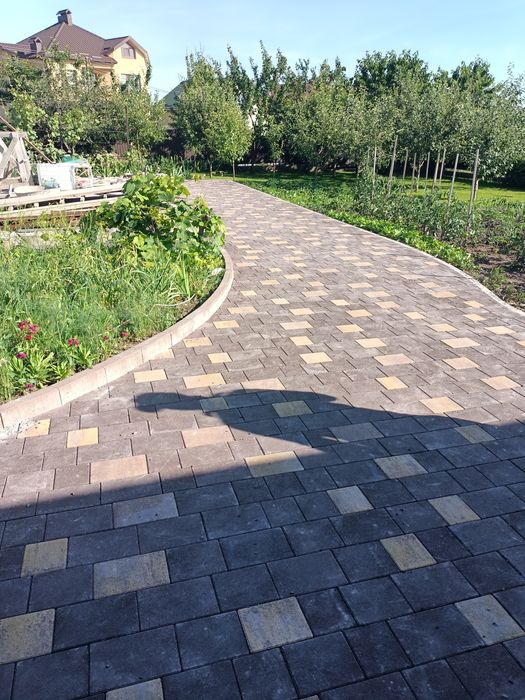 Вкладання бруківки укладання бруківки бруківка