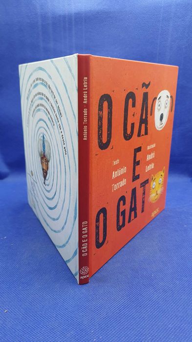 Livro - REF PINF - António Torrado - O Cão e o Gato