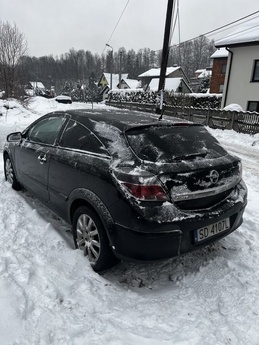 Opel Astra h 1.6 GTC