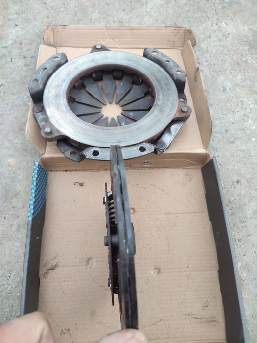 Продам щеплення ваз 2108