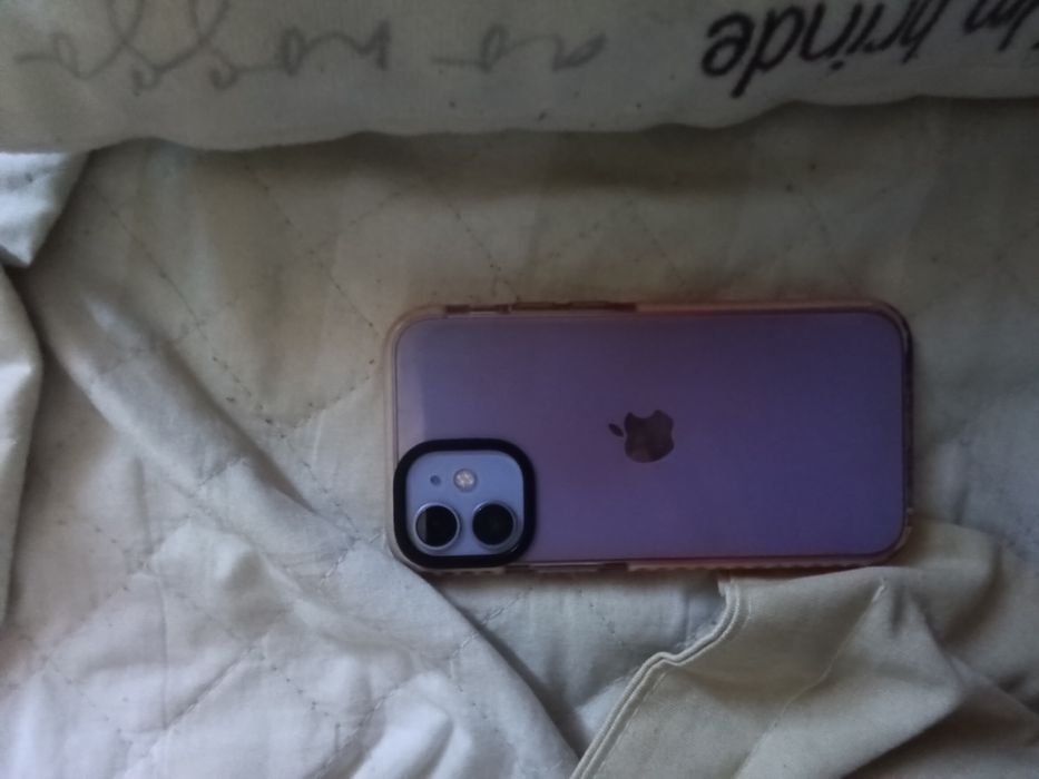 iPhone 12 mini novo com dois anos garantia