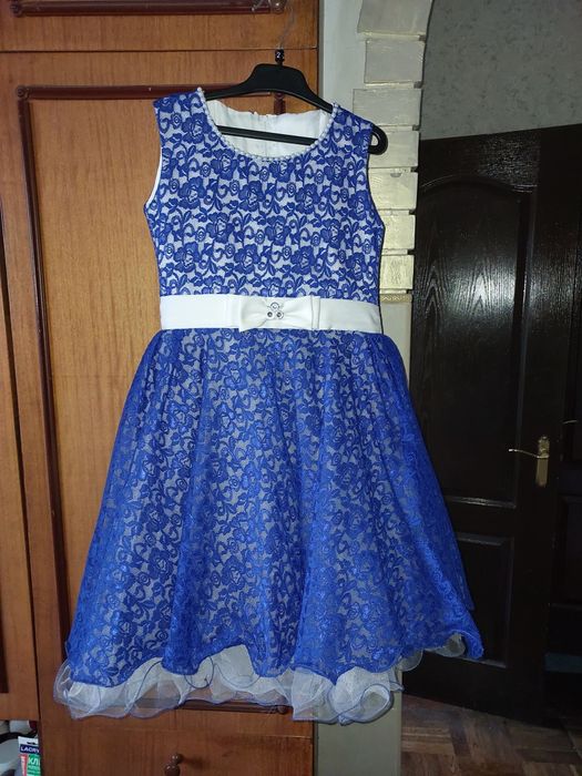 Нарядное платье.