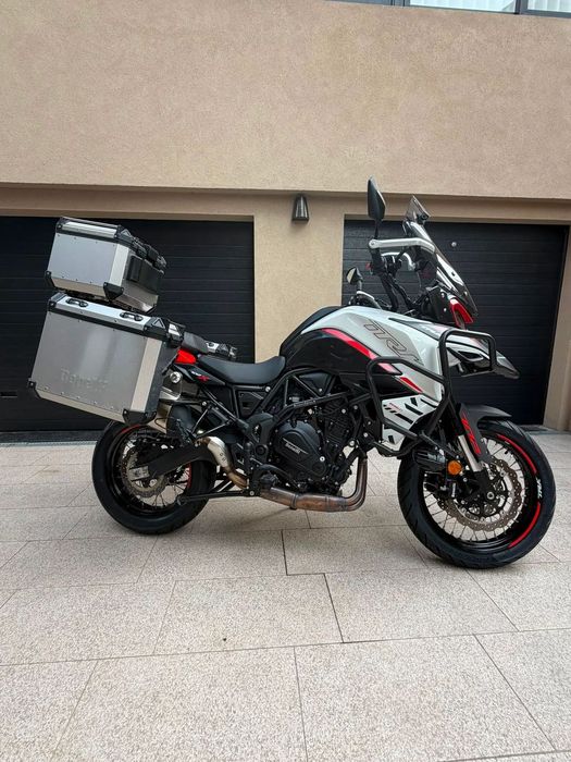 Benelli TRK 702 X
