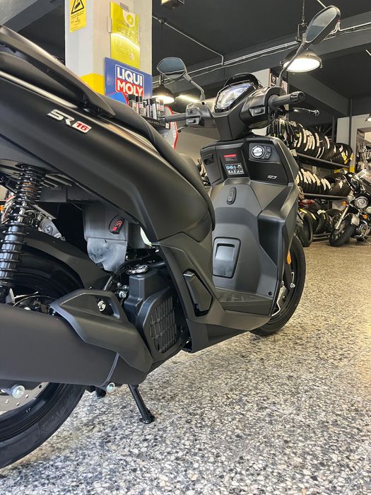 VOGE SR 125 16 de 10/2025 em estado Novo ( 4 Kms )