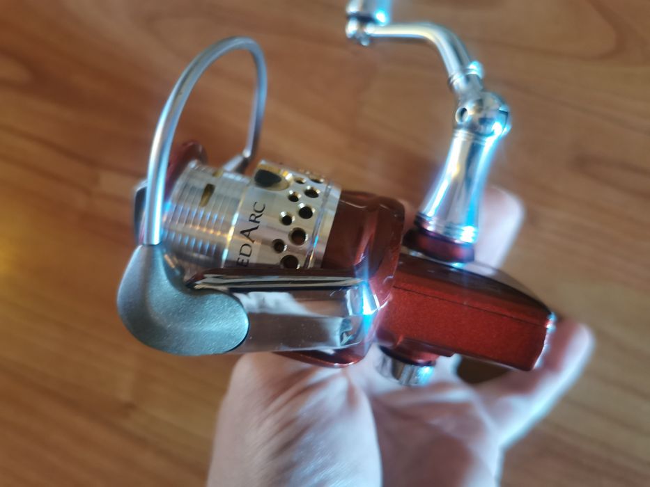Kołowrotek spro red arc 2000