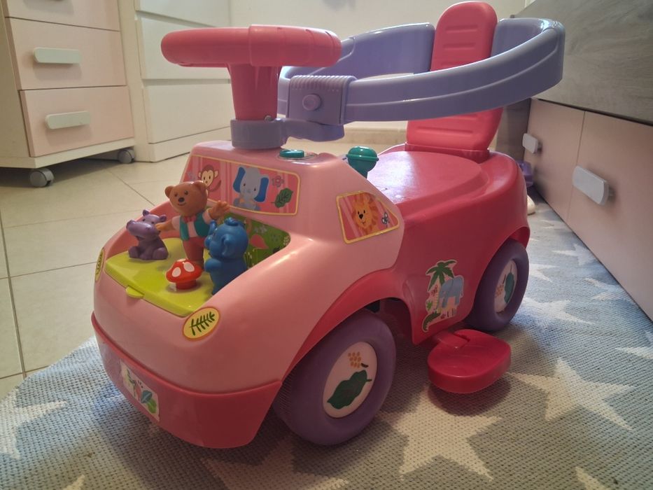 Carrinho "O meu primeiro veiculo"