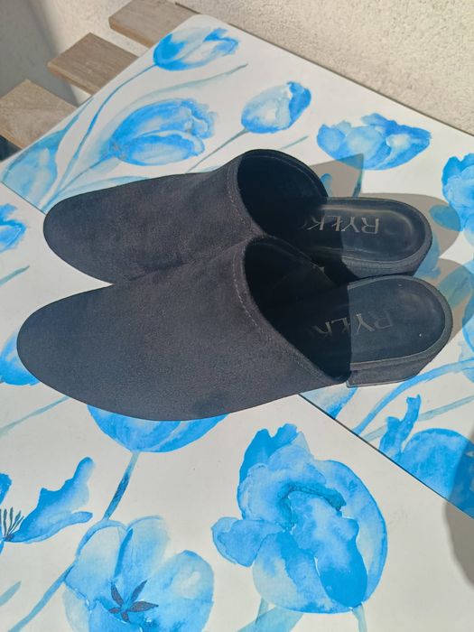 Klapki Ryłko roz.37,5