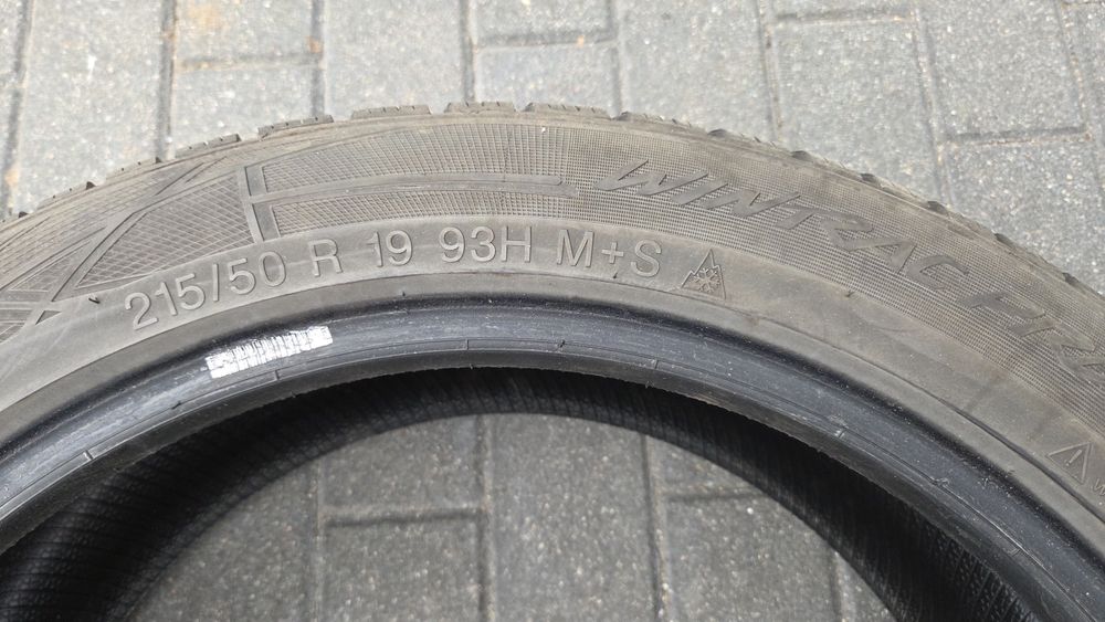 Opony zimowe 19" Vredestein 215/50/19
