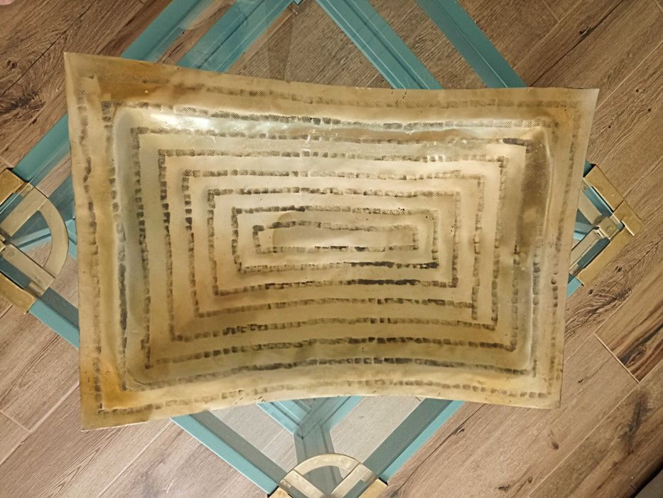 Travessa latão 56x37x6 cm.Entrega Setúbal ou CTT.Ler descrição total!