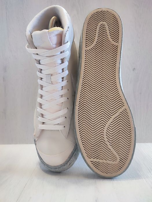 Nike BLAZER MID 77 (44,5 -устілка 28,5 см)