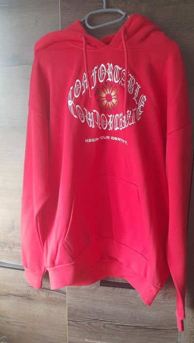 Czerwona bluza Cropp idealny stan
