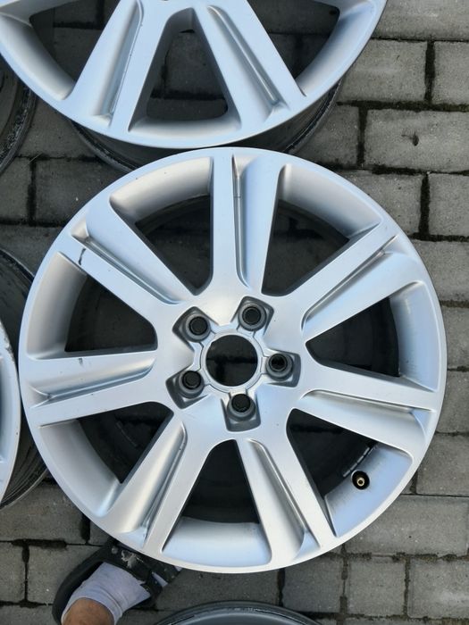 Felgi Aluminiowe Oryginalne Audi 17" 5x112 A4 B8 A5 A6 Komplet 4szt