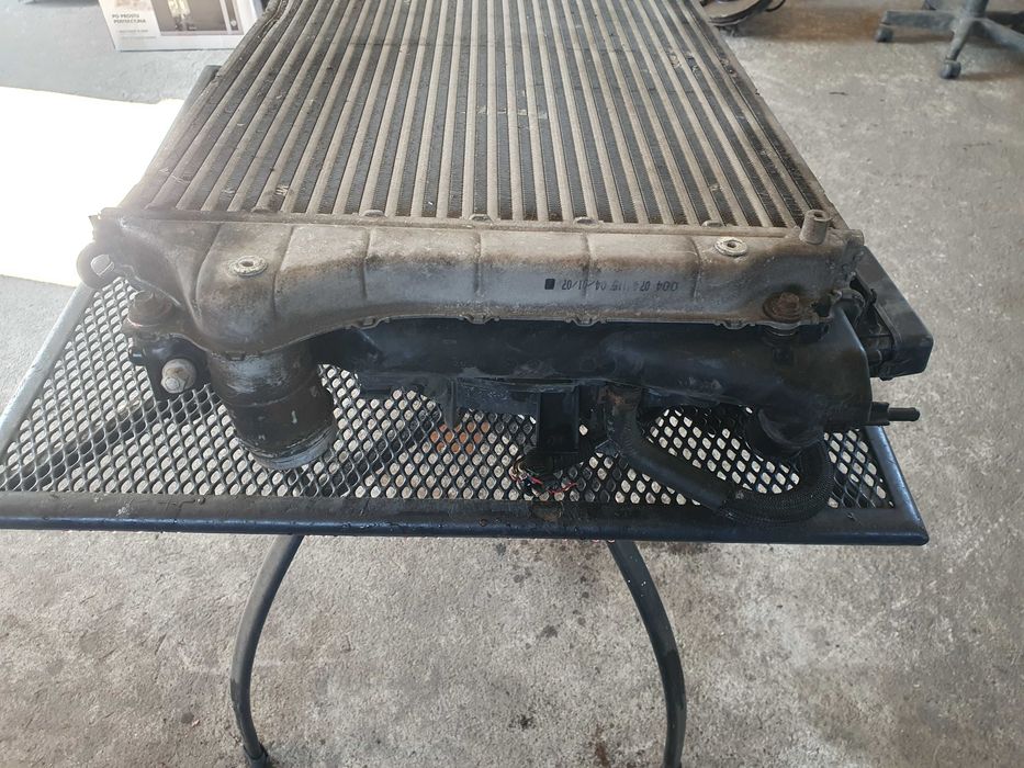 Chłodnica wentylatory intercooler Toyota Avensis t25 2 II 2.2 d4d 177