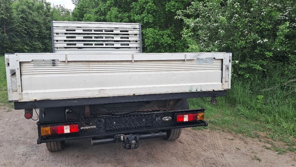 Ford Transit długa skrzynia
