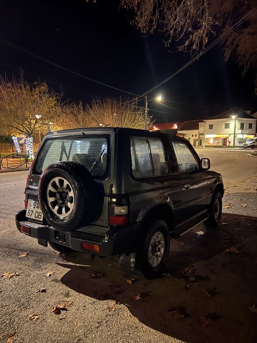 Mitsubishi Pajero  2.5 TD