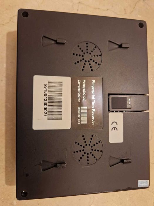 Relógio de Ponto Biométrico com Impressão Digital e Leitor de Cartões