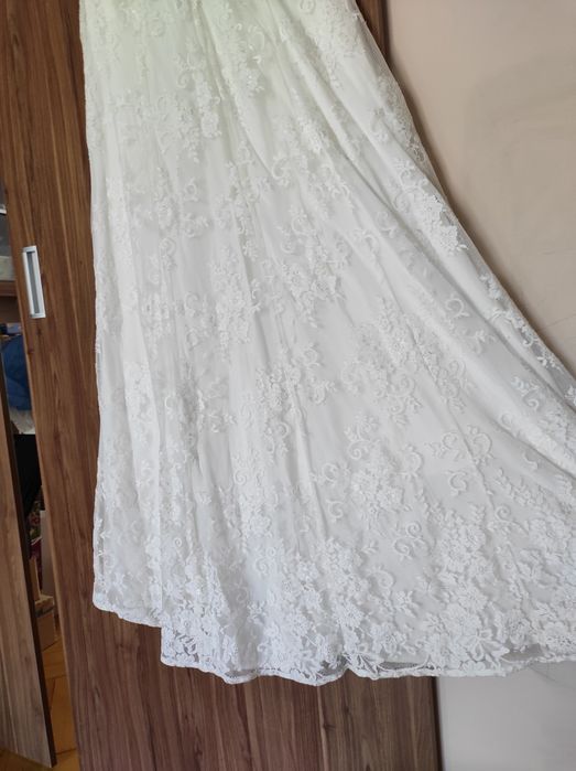 Nowa suknia ślubna Ivy Oak 38