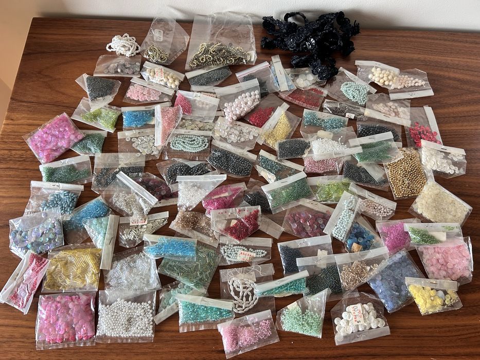 Missangas, Lantejoulas, Pérolas, Contas