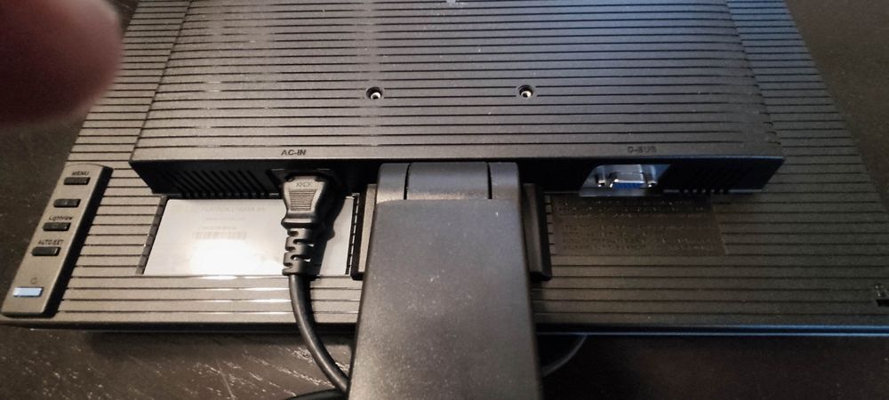 Monitor 19'' super stan