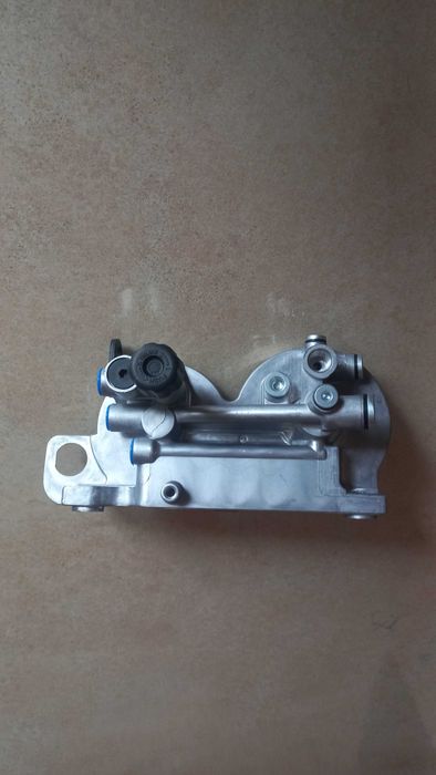 Корпус полка паливних фільтрів Volvo FH/FM, Renault Magnum/Premium DXI