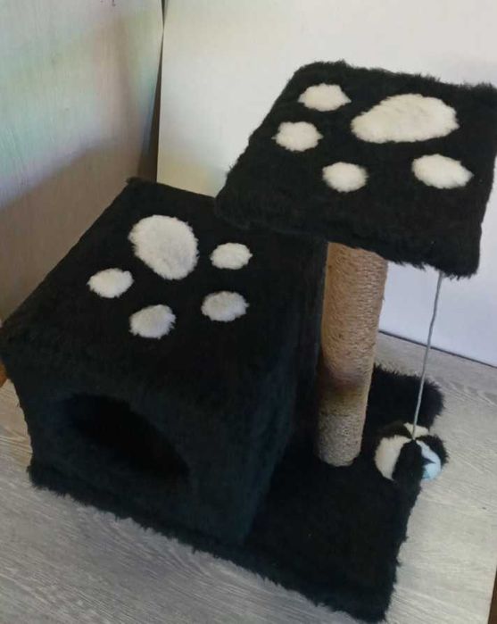 Будиночок для котів